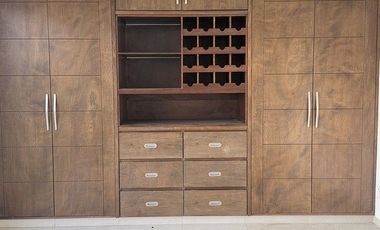 Casa en Renta en Zibatá | 4 niveles · Roof Garden · Salón de juegos · Jardín