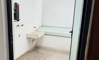 Casa en Renta en Zibatá | 4 niveles · Roof Garden · Salón de juegos · Jardín