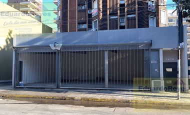 LOCAL SOBRE AV. 9 DE JULIO, A ESTRENAR!