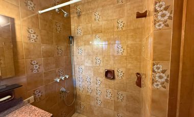 Casa ph tres ambientes terraza en alquiler Sarandi Avellaneda