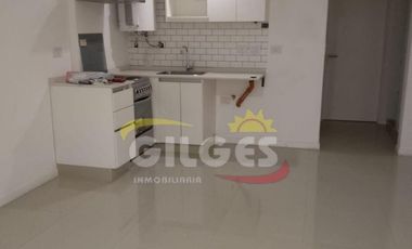 Alquiler de Departamento 2 Ambientes al frente en Ramos Mejia - Ideal Vivienda o Uso Profesional