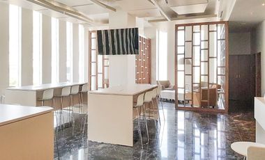 Oficina acondicionada en renta de 260m2 en Torre AAA en Valle Oriente
