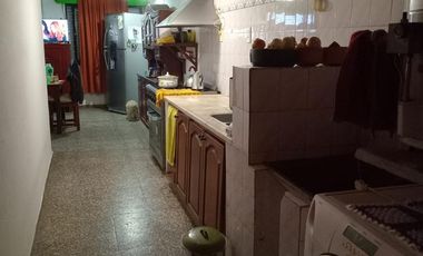 AMPLIA PROPIEDAD EN VENTA EN BARRIO EMPALME