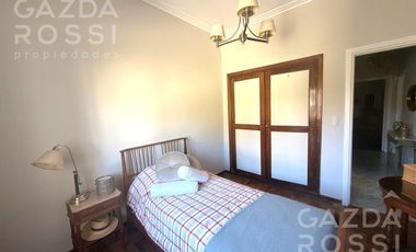 Casa en venta en Temperley