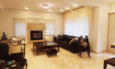 Daniela Esteche Realty & home, importante casa francesa en La Lomada