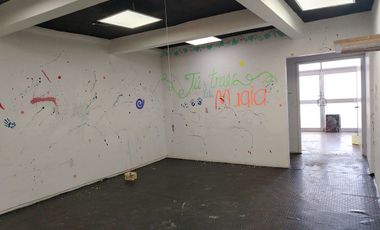 LOCAL EN RENTA EN PLANTA BAJA EN JURIQUILLA