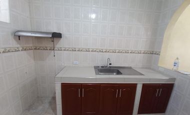 Se Vende Hermosa Casa En Yumbo De Tres Pisos Unifamiliar