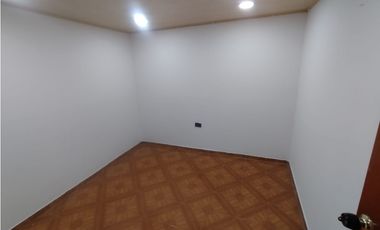 SE ARRIENDA CASA EN B/EL PARAISO-DINDALITO, ZONA DEL EL TINTAL - KMCM