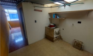 SE ARRIENDA CASA EN B/EL PARAISO-DINDALITO, ZONA DEL EL TINTAL - KMCM