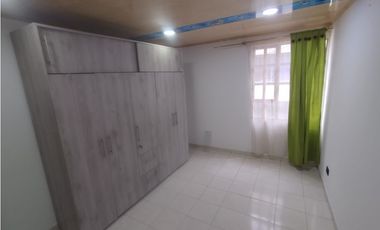 SE ARRIENDA CASA EN B/EL PARAISO-DINDALITO, ZONA DEL EL TINTAL - KMCM