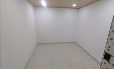 SE ARRIENDA CASA EN B/EL PARAISO-DINDALITO, ZONA DEL EL TINTAL - KMCM