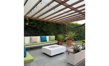 🔥RENTA de casa amoblada con piscina y jacuzzi en Cerritos