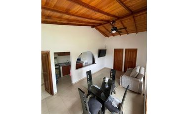 🔥RENTA de casa amoblada con piscina y jacuzzi en Cerritos