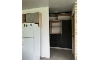 🔥RENTA de casa amoblada con piscina y jacuzzi en Cerritos