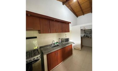 🔥RENTA de casa amoblada con piscina y jacuzzi en Cerritos