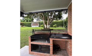 🔥RENTA de casa amoblada con piscina y jacuzzi en Cerritos