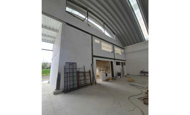 BODEGA EN ARRIENDO | ZONA INDUSTRIAL SIBERIA