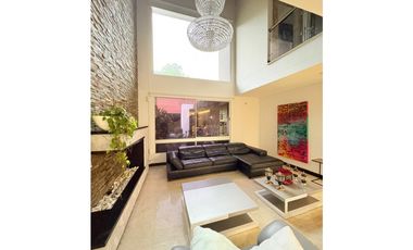 Casa en Arriendo en Envigado