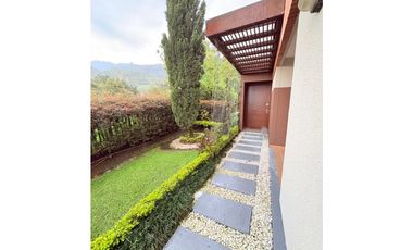 Casa en Arriendo en Envigado