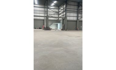 Arriendo bodega industrial de 1.480 m² en Rionegro