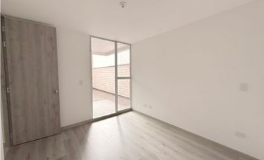 Apartamento para la venta y renta tradicional en Sabaneta, piso 4