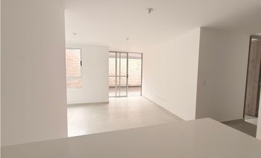 Apartamento para la venta y renta tradicional en Sabaneta, piso 4