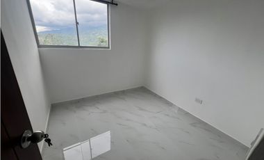 SE ARRIENDA HERMOSO APARTAMENTO EN PARQUE CENTRAL CLUB NORTE