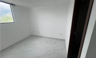 SE ARRIENDA HERMOSO APARTAMENTO EN PARQUE CENTRAL CLUB NORTE
