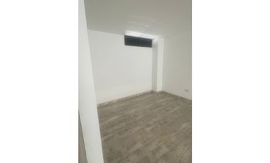 SE ARRIENDA HERMOSO LOCAL  EN CLASS 24  ANTONIA SANTOS.