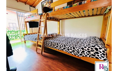 CASA EN VENTA – SECTOR TRANQUILO.