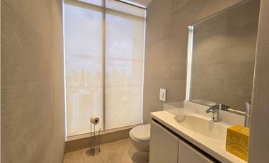 Oficina en Alquiler en Torre BICSA  Avenida Balboa  Piso Alto WS