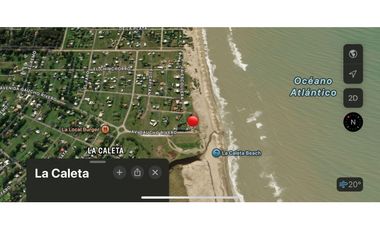 Lote en La Caleta frente al mar