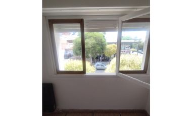 Alqulier ph 4 ambientes con patio 1er piso