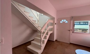 DEPARTAMENTO TIPO DÚPLEX 3 AMBIENTES EN VENTA