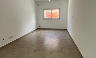 Departamento  2 Ambientes  Alquiler  Villa Luzuriaga