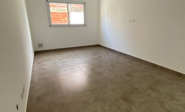 Departamento  2 Ambientes  Alquiler  Villa Luzuriaga