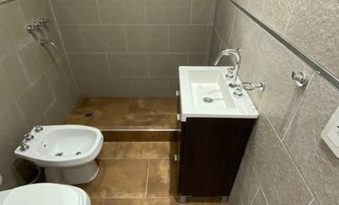 Departamento  2 Ambientes  Alquiler  Villa Luzuriaga