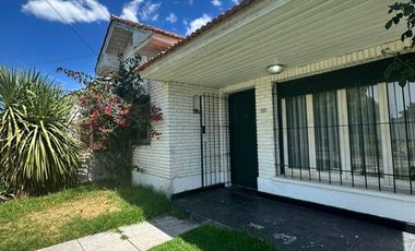 Venta Propiedad en block | 2 casas 3 ambientes Punta Mogotes Mar del Plata
