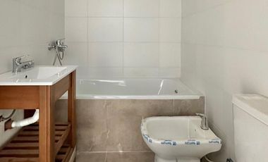 DEPARTAMENTO A ESTRENAR, DOS AMBIENTES, BARRIO RESIDENCIAL A 300mtrs ESTACION