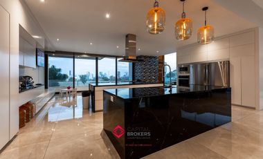 Casa en Venta en Puerta Las Lomas Zapopan Zona Andares de Lujo