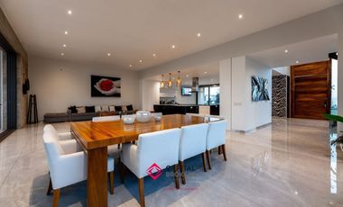 Casa en Venta en Puerta Las Lomas Zapopan Zona Andares de Lujo