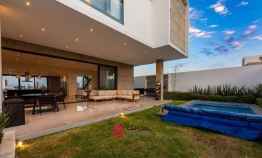 Casa en Venta en Puerta Las Lomas Zapopan Zona Andares de Lujo