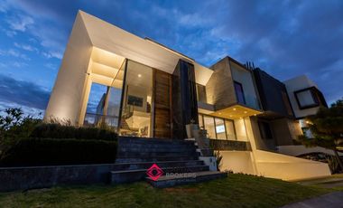 Casa en Venta en Puerta Las Lomas Zapopan Zona Andares de Lujo