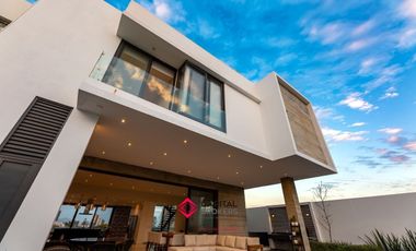 Casa en Venta en Puerta Las Lomas Zapopan Zona Andares de Lujo