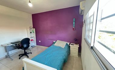 Venta PH 4 ambientes  Al frente, Lanús Oeste.