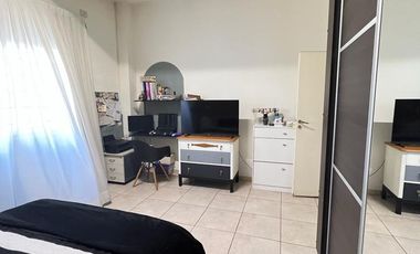 Venta PH 4 ambientes  Al frente, Lanús Oeste.