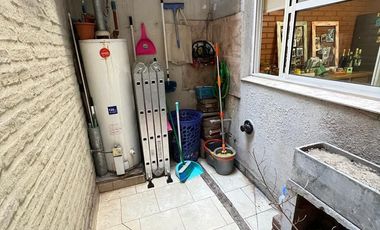 Venta PH 4 ambientes  Al frente, Lanús Oeste.