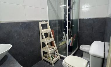 Venta PH 4 ambientes  Al frente, Lanús Oeste.