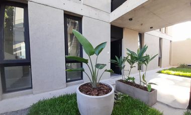 Departamento 4 ambientes con terraza privada y balcón a la venta Ituzaingo Norte