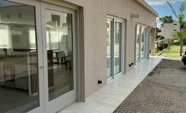 Departamento Loft  en Pilar con piscina y parrilla